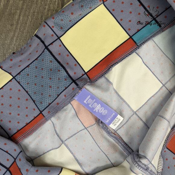 LuLaRoe Tall Curvey Leggings Purple Disney Print Size OS - Picture 2 of 4